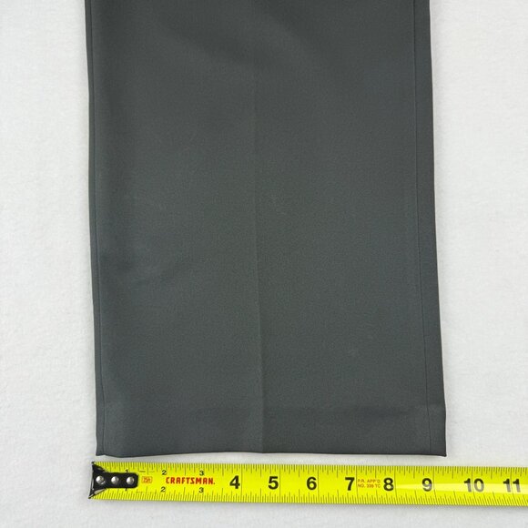 Izod Men's Flat Front Straight Leg Classic Fit Grey Dress Pants Size 40x32 - Picture 9 of 10